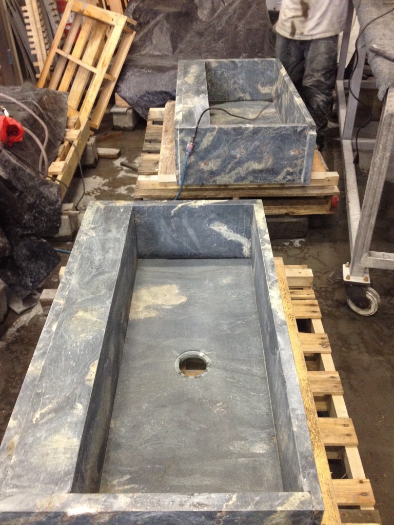 Pond Ice box sinks destined for Newport, RI